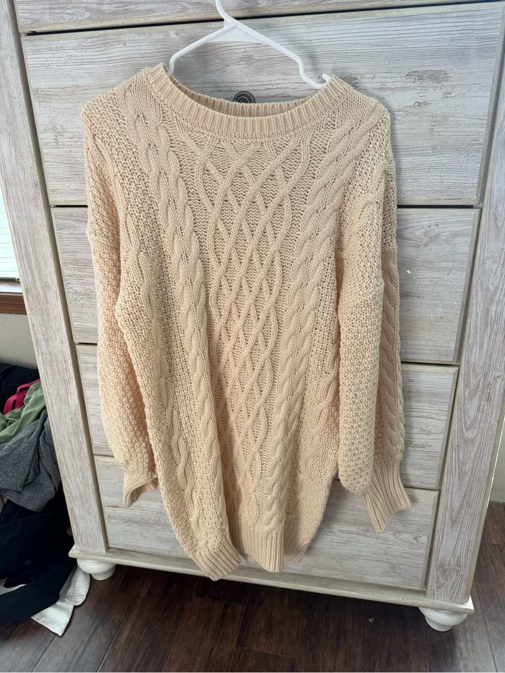 Chunky Cable Knit Crewneck Sweater - Cream